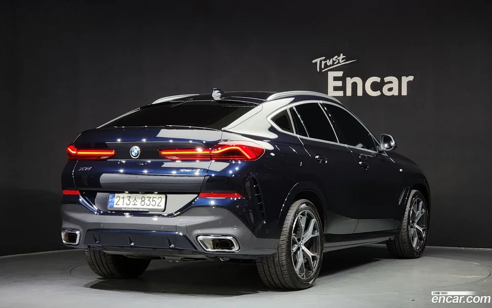 BMW X6 xDrive40i M 2023 — миниатюра 2