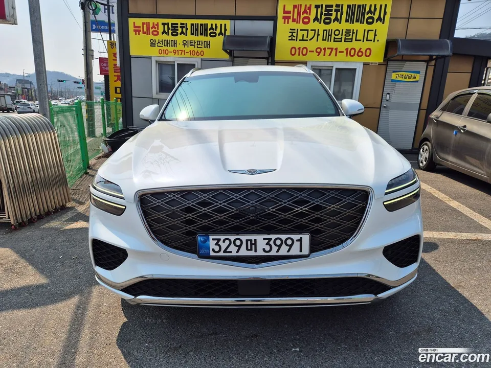 Genesis GV70 2.5T AWD 2024 — миниатюра 2