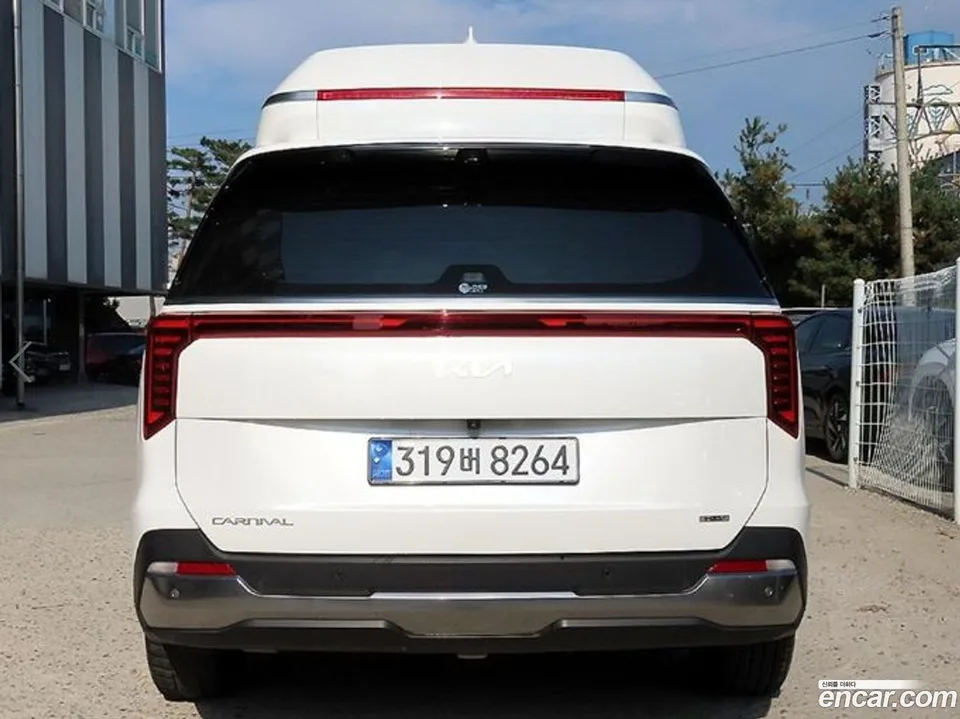 Kia Carnival HEV 9 2024 — миниатюра 4