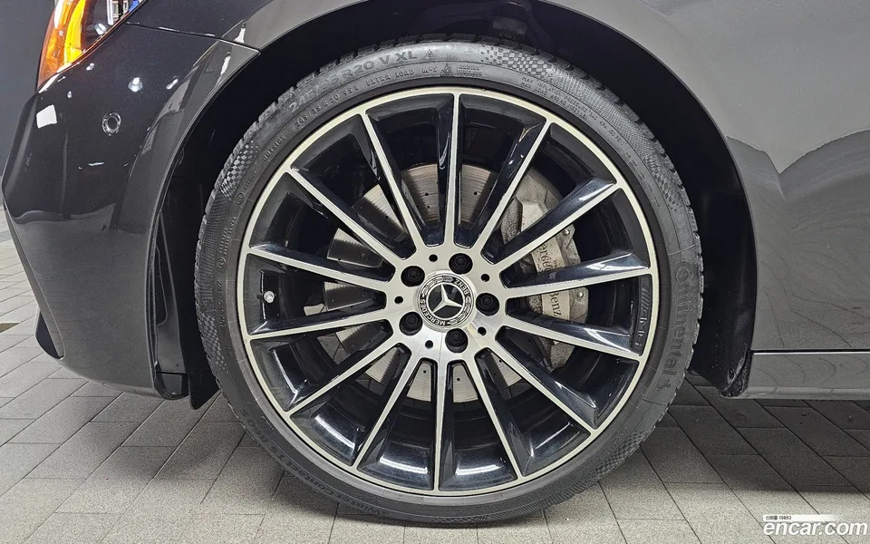 Mercedes-Benz E-Class E350 4MATIC AMG Line 2023 — миниатюра 5