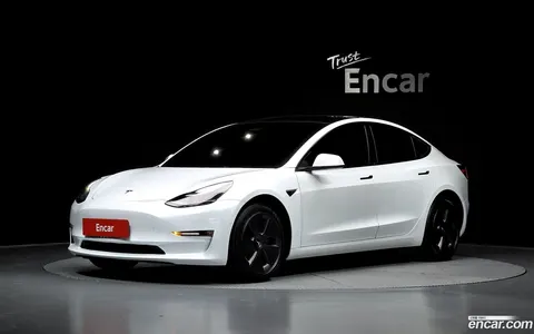 Tesla Model 3 2022 buy in Moscow
