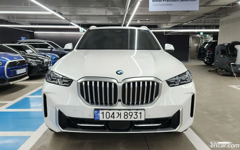 BMW X5 xDrive 40i xLine 2024 — миниатюра 3