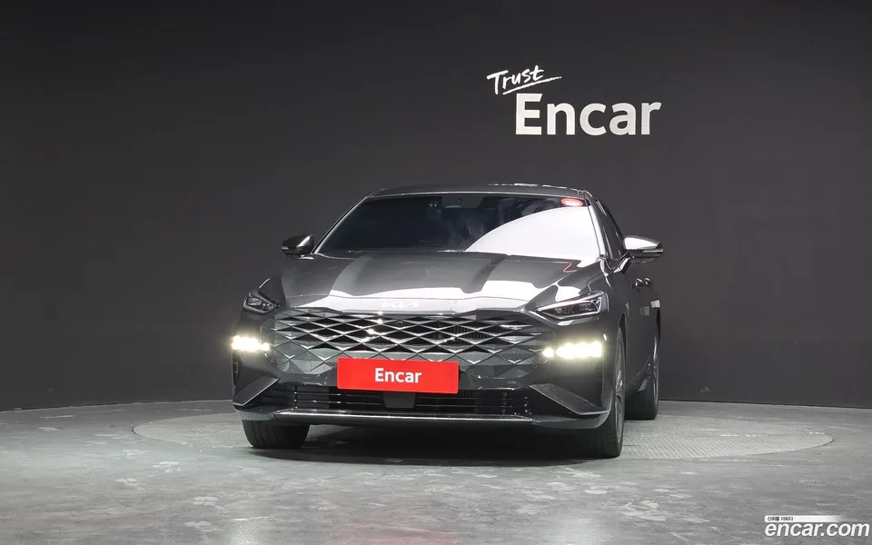 Kia K8 Hybrid 2022 — миниатюра 3