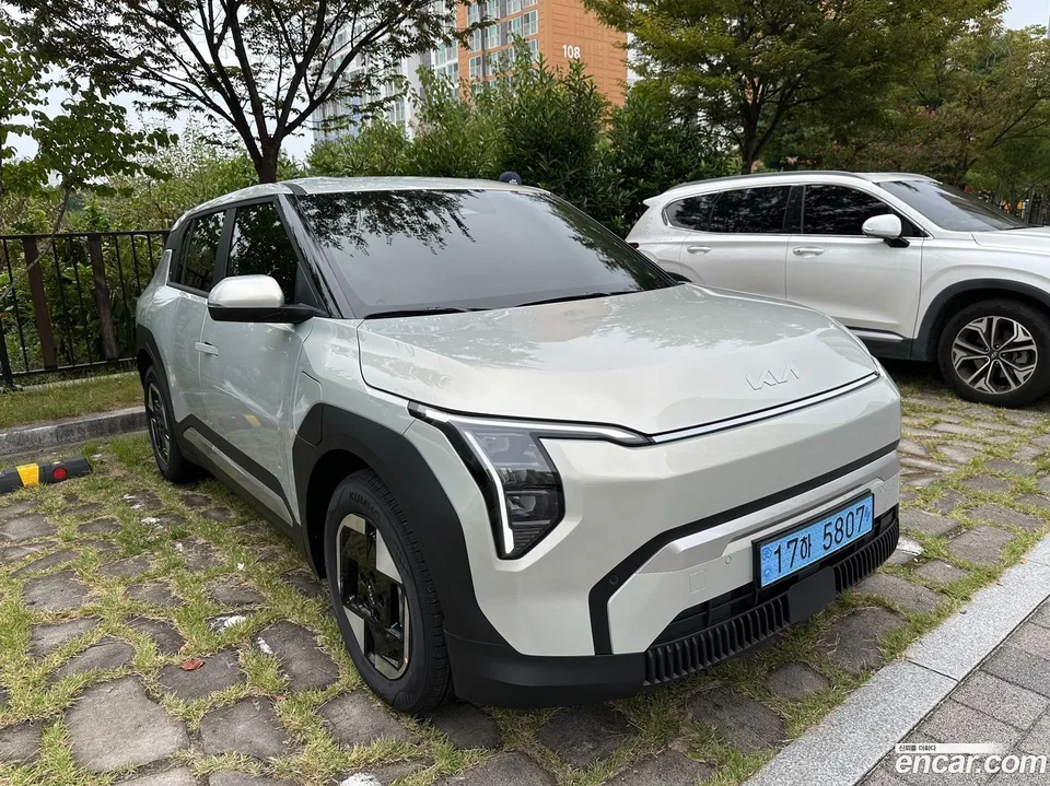 Kia EV3 2WD 2025 — миниатюра 2