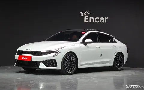 Kia K5 2025 купить в Москве