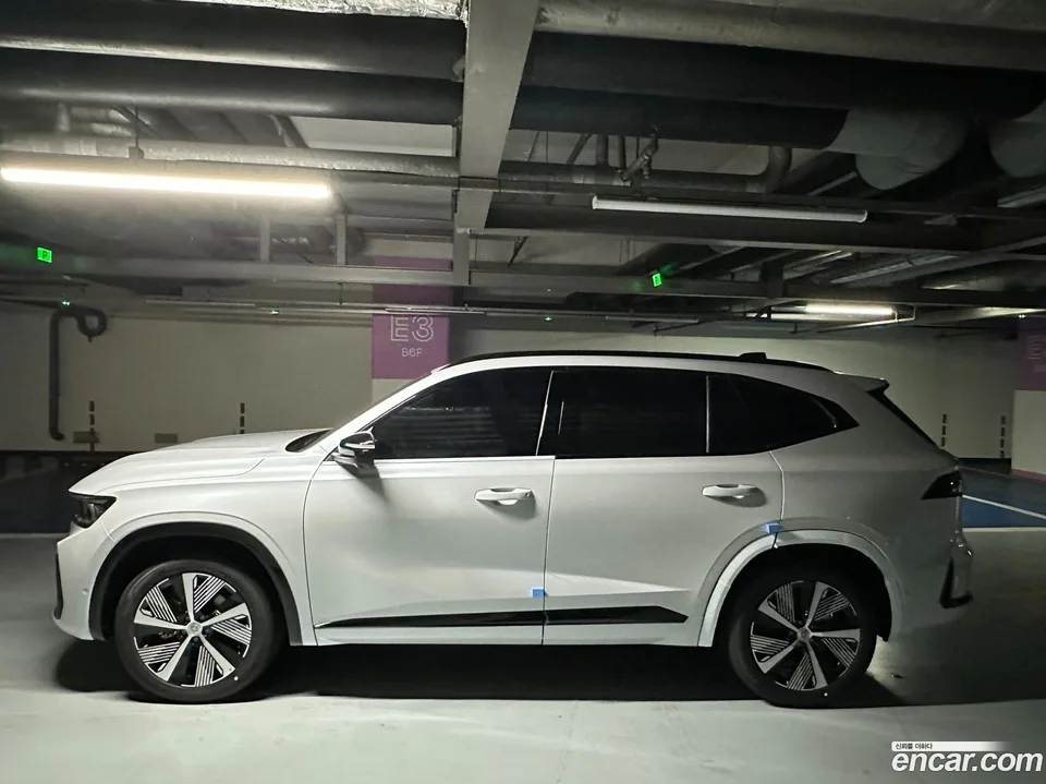 Renault Samsung Grand Koleos 1.5 E-TECH 2WD 2025 — миниатюра 5