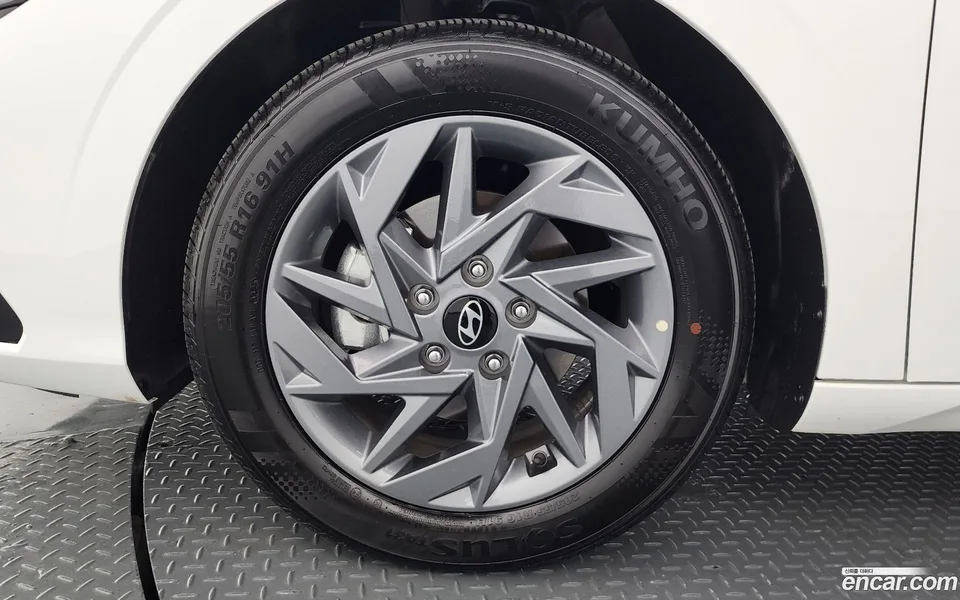 Hyundai Avante CN7 1.6 2025 — миниатюра 5