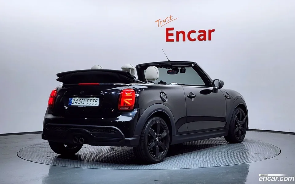 MINI Cooper S Convertible 2023 — миниатюра 2