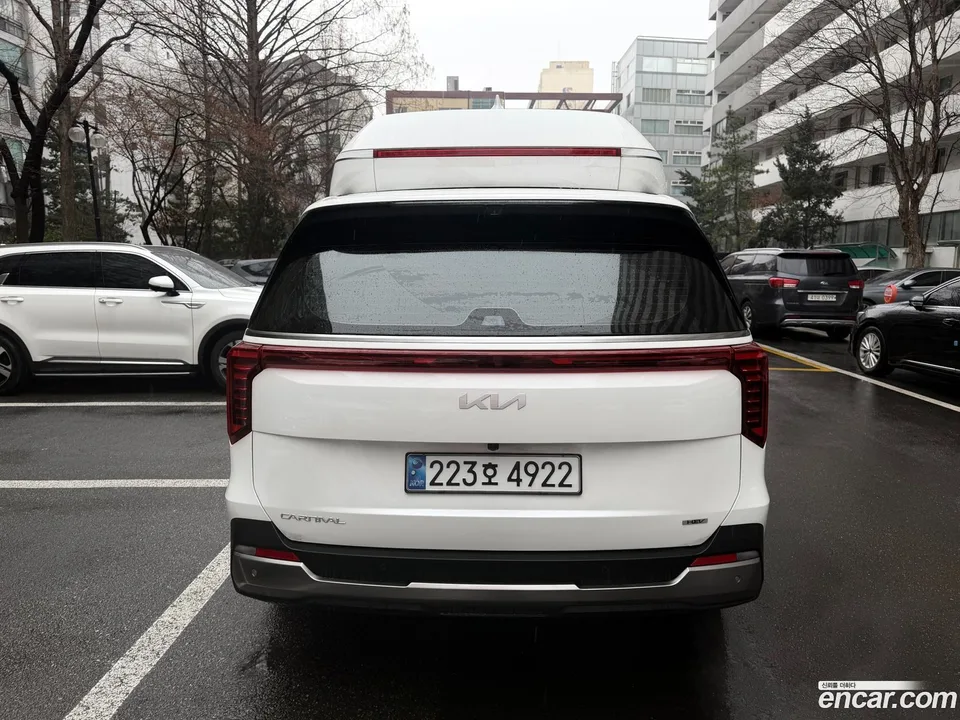 Kia Carnival HEV 9 2025 — миниатюра 3