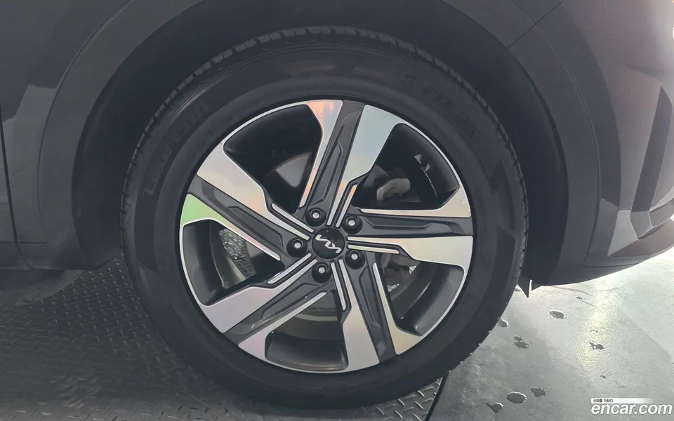Kia Sorento HEV 1.6 2WD 2022 — миниатюра 5