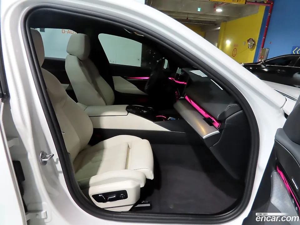 BMW 5 Series 520i M 2025 — миниатюра 5