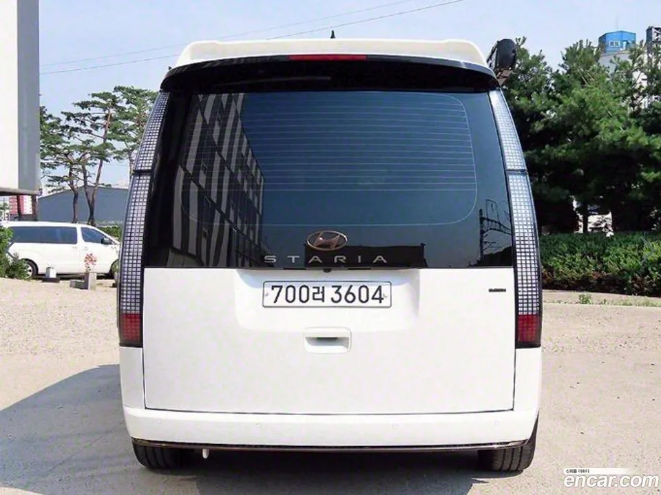 Hyundai Staria 4WD 2023 — миниатюра 4