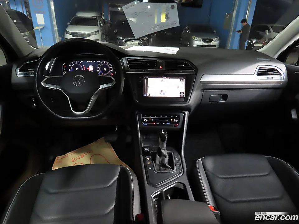 Volkswagen Tiguan Allspace 2.0 TSI 2022 — миниатюра 5