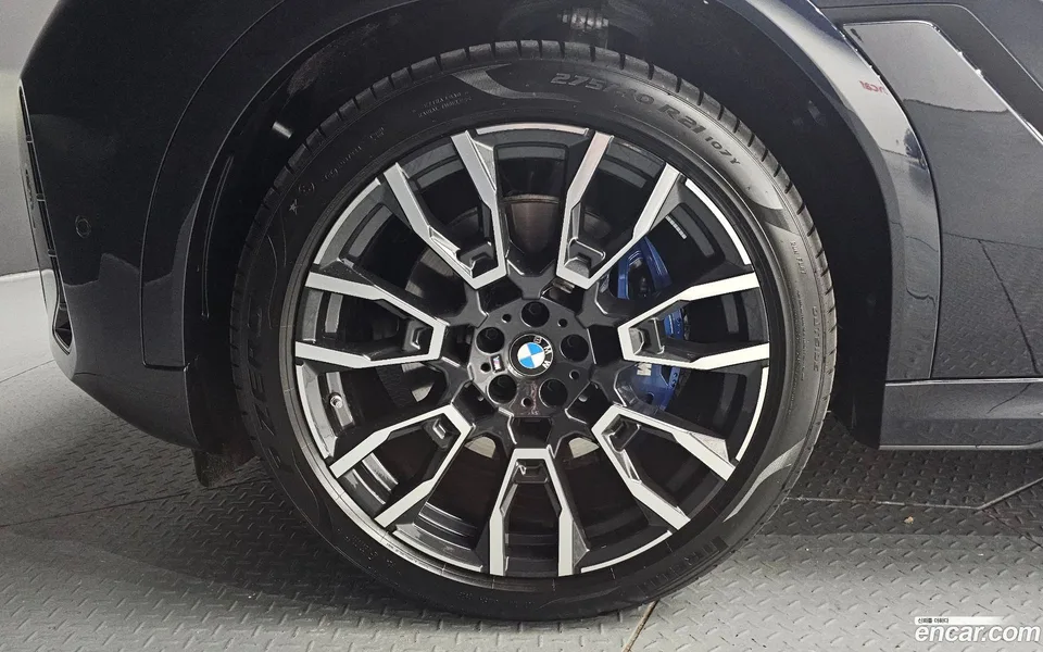 BMW X6 xDrive30d M 2025 — миниатюра 5