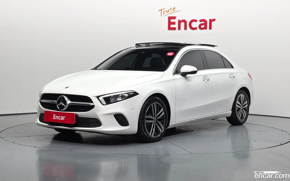 Mercedes-Benz A-Class A220 2022 — фото 1, купить с доставкой в Москву