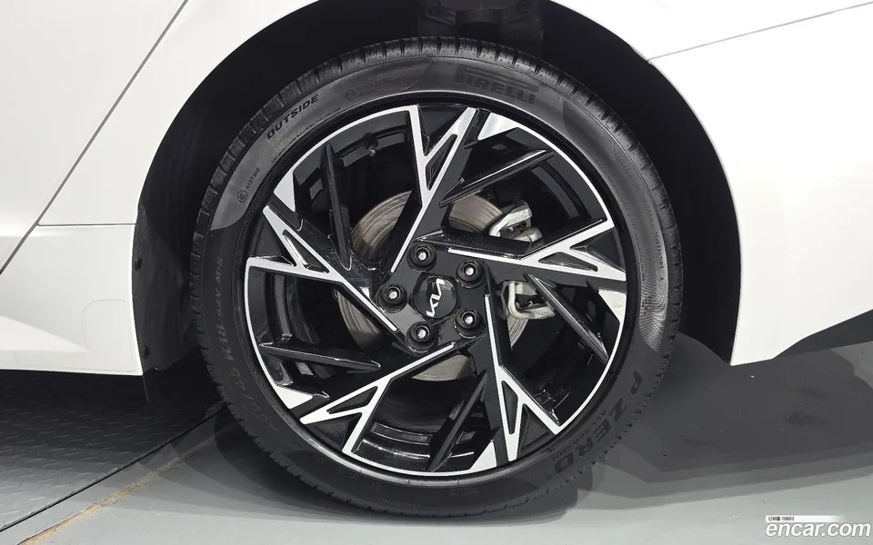 Kia K5 Hybrid 2024 — миниатюра 5