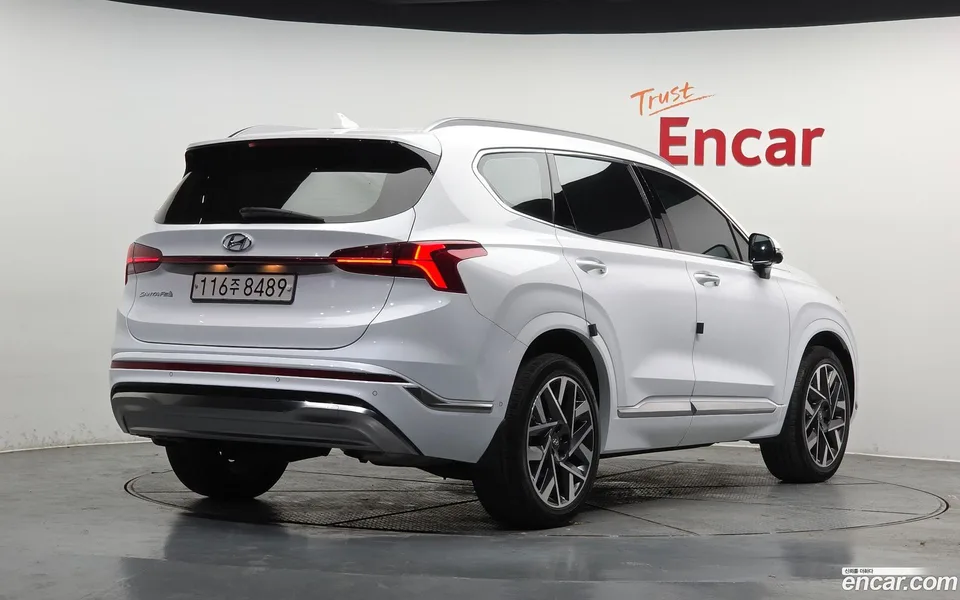 Hyundai SantaFe 2.5T 2WD 2022 — миниатюра 2