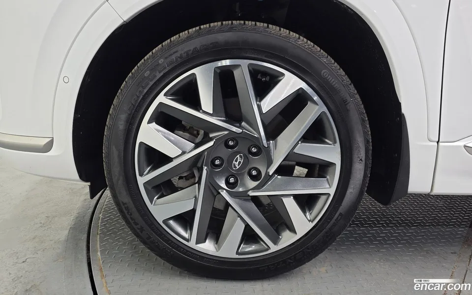 Hyundai SantaFe 2.5T 2WD 2022 — миниатюра 5