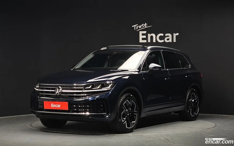 Volkswagen Touareg 3.0 TDI 2024 — фото 1, купить с доставкой в Москву
