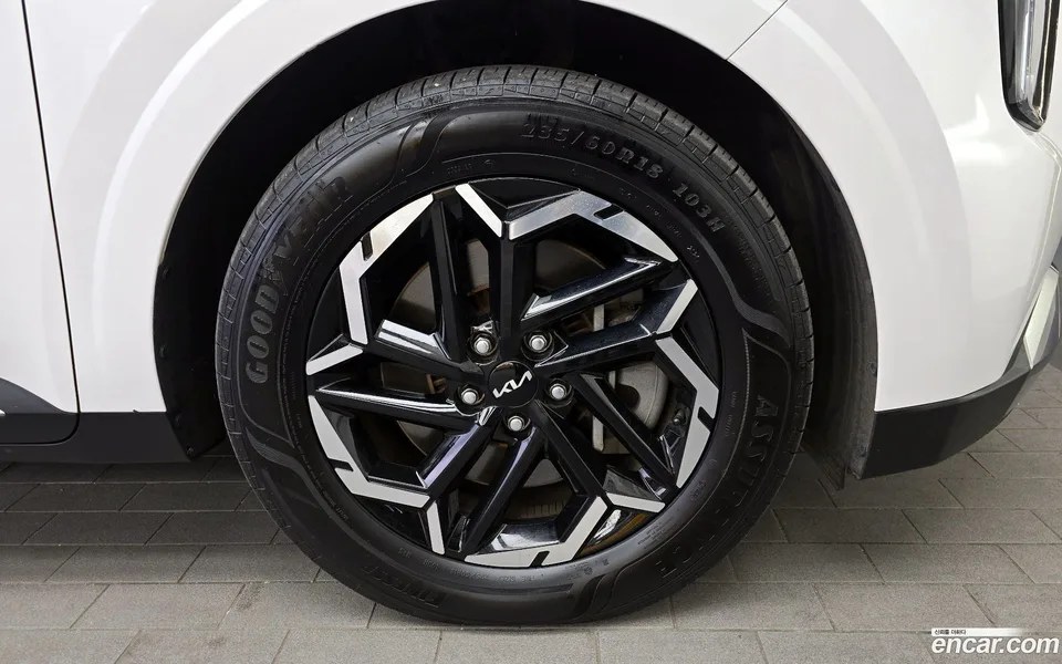 Kia Carnival 9 () 2023 — миниатюра 5