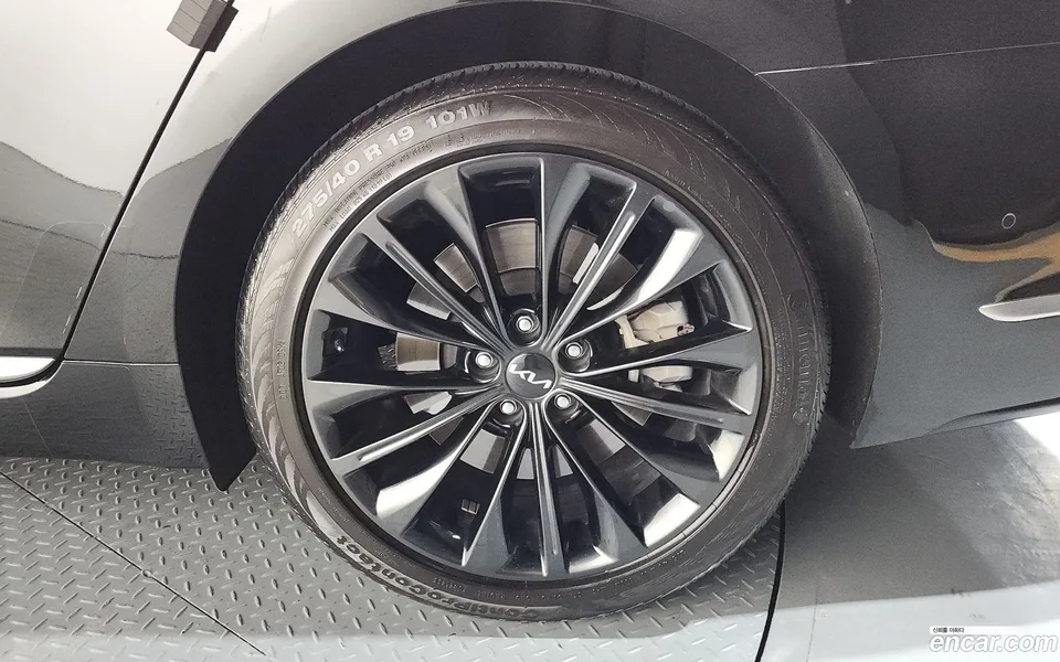 Kia K9 3.8 GDI AWD 2024 — миниатюра 5