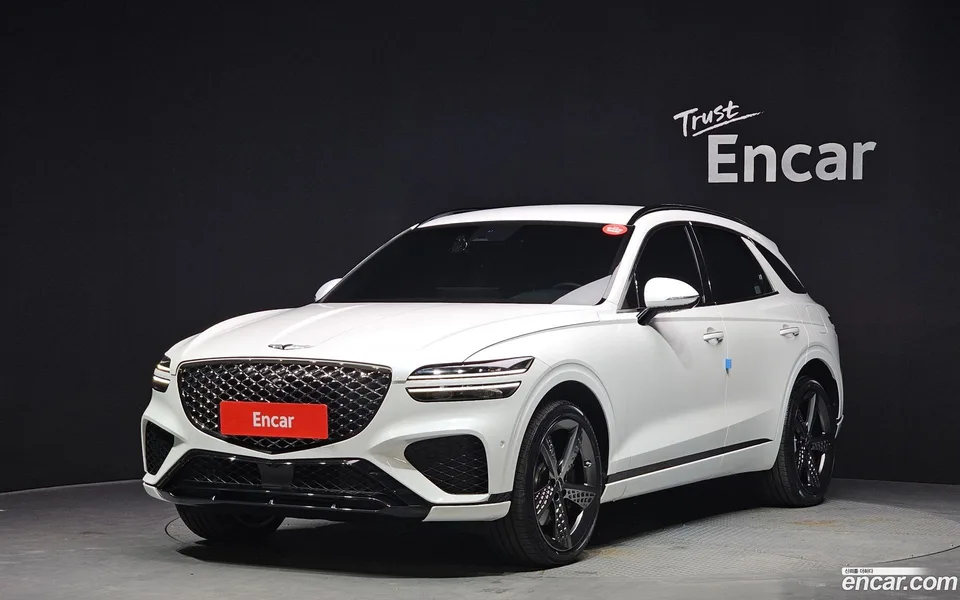 Genesis GV70 2.5T AWD 2022 — фото 1, купить с доставкой в Москву