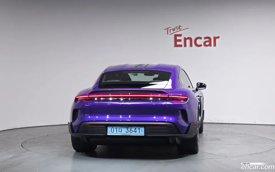 Porsche Taycan GT 2025 — миниатюра 4