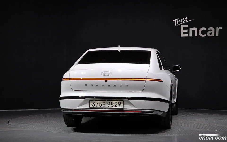 Hyundai Grandeur 3.5 LPG 2WD 2023 — миниатюра 4