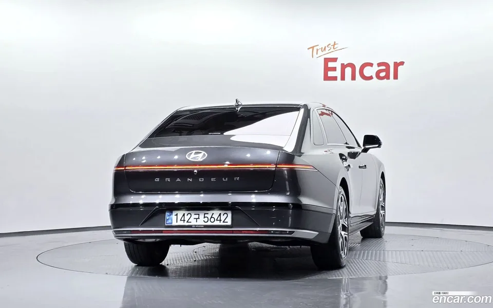 Hyundai Grandeur 2.5 2WD 2024 — миниатюра 4