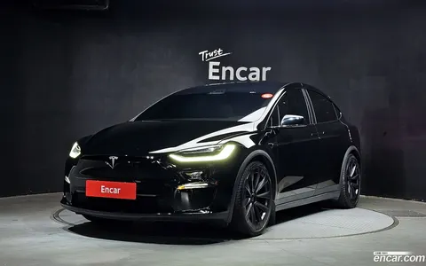 Tesla Model X 2023 купить в Москве