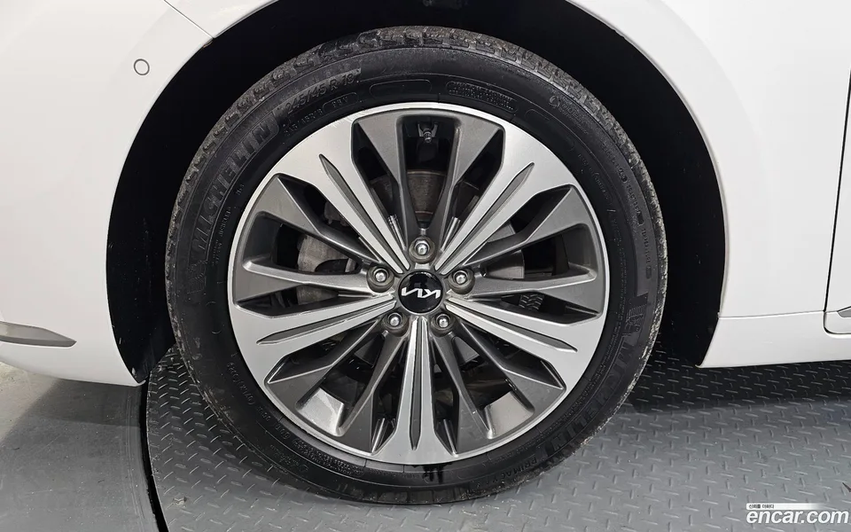Kia K8 Hybrid 2023 — миниатюра 5