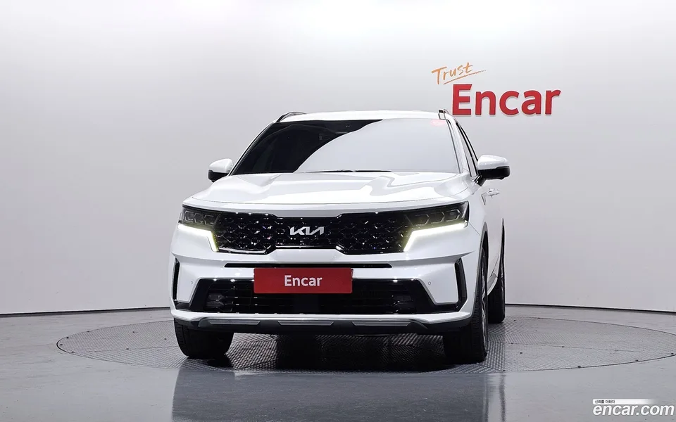 Kia Sorento HEV 1.6 2WD 2023 — миниатюра 3