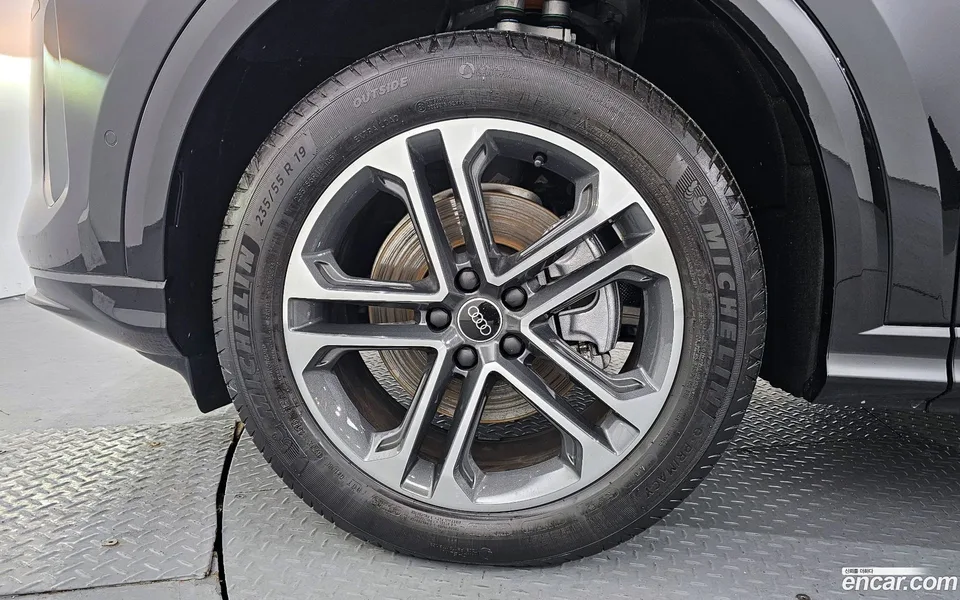 Audi Q5 (80A) 40 TFSI 2025 — миниатюра 5