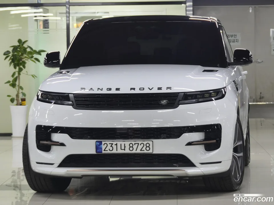 Land Rover Range Rover Sport P360 AB 2023 — фото 1, купить с доставкой в Москву