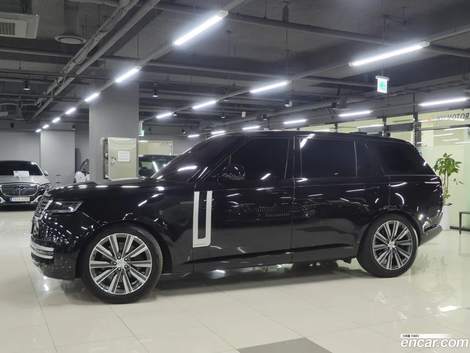 Land Rover Range Rover P530 AB LWB 2023 — миниатюра 2