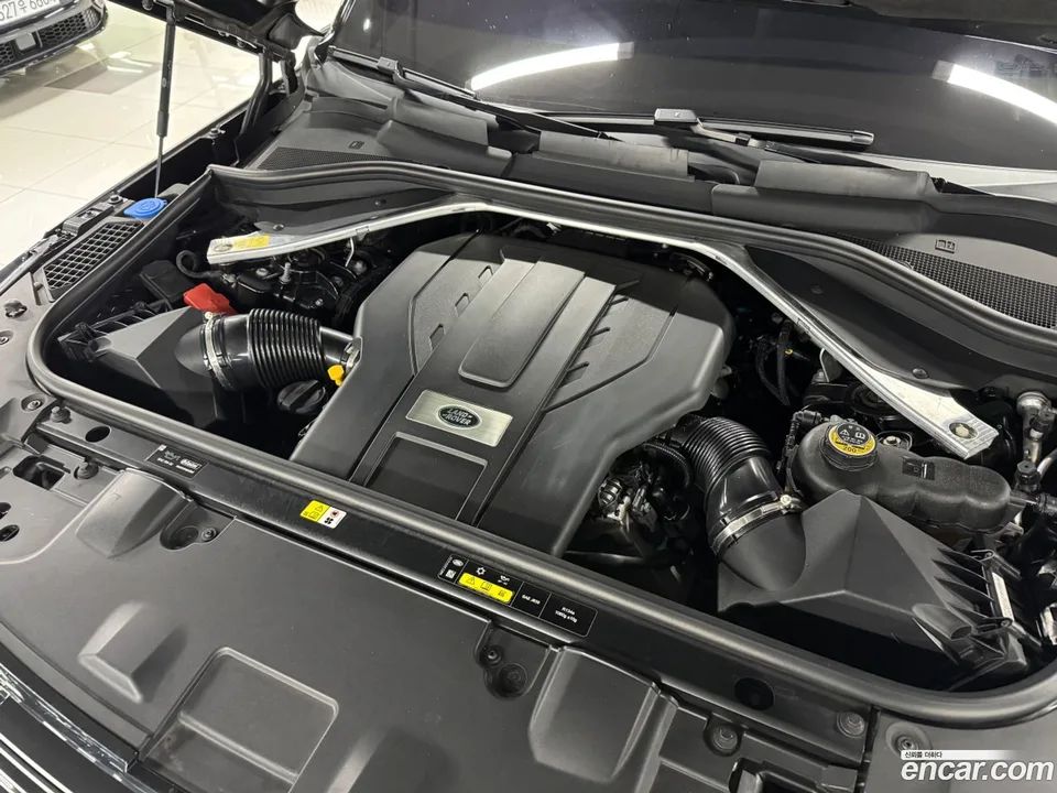 Land Rover Range Rover P530 AB LWB 2023 — миниатюра 5
