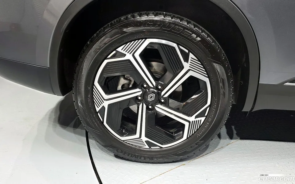 Renault Samsung QM6 2.0 GDe RE 2WD 2023 — миниатюра 5
