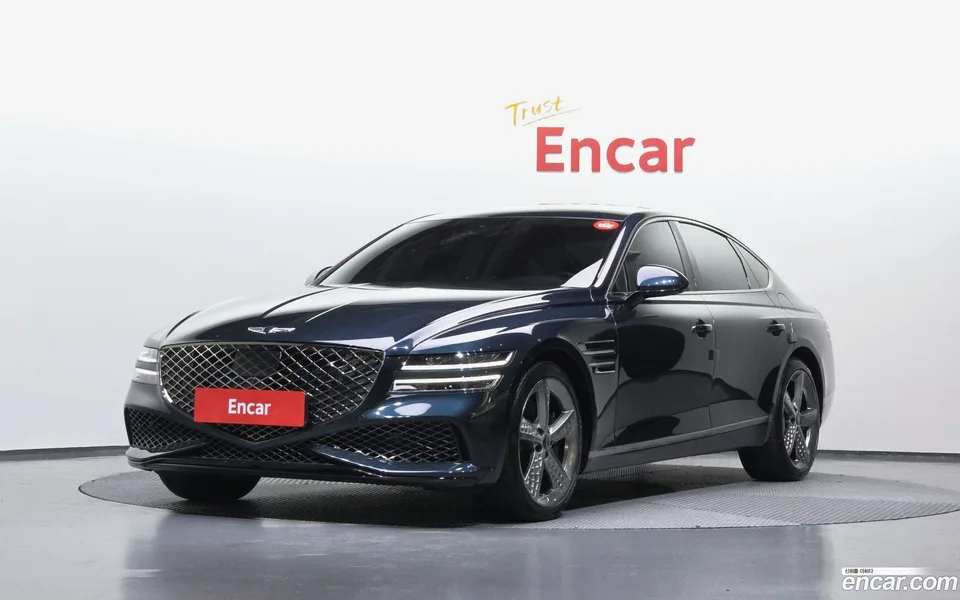 Genesis G80 2.5 2WD 2022 — фото 1, купить с доставкой в Москву