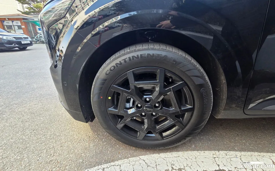 Kia Carnival HEV 9 X Line 2026 — миниатюра 4