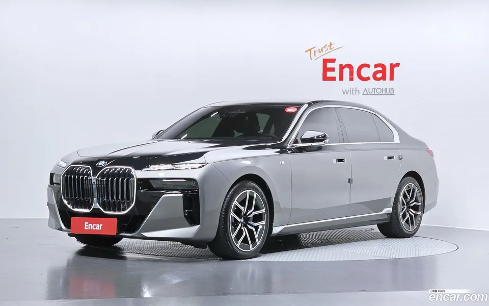 BMW 7 Series 740d xDrive M 2025 — фото 1, купить с доставкой в Москву