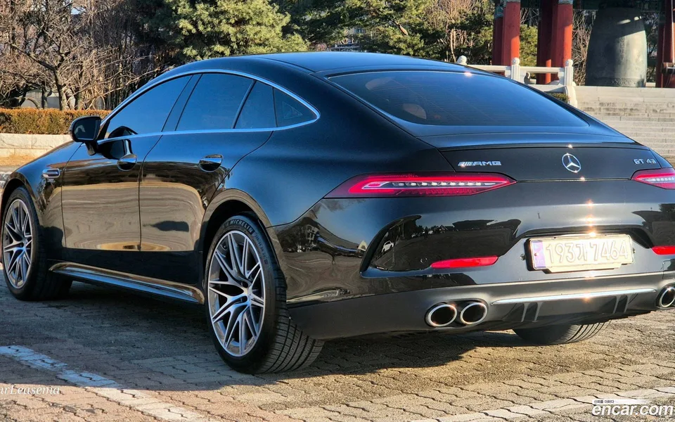 Mercedes-Benz AMG GT 4 43 4MATIC+ 2023 — миниатюра 2