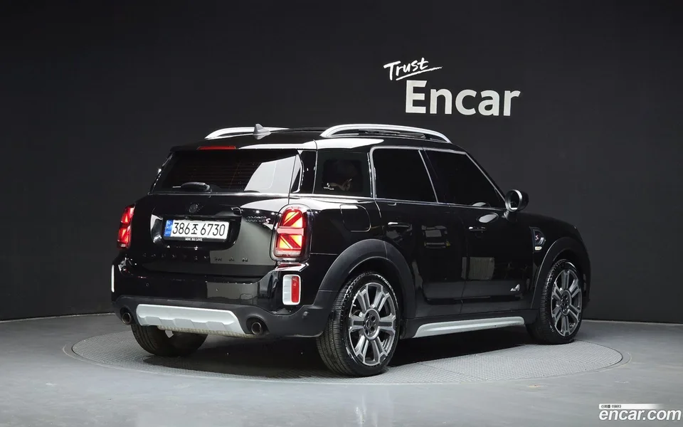 MINI Cooper S Countryman ALL4 2022 — миниатюра 2