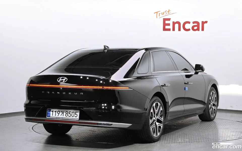 Hyundai Grandeur Hybrid 2026 — миниатюра 2