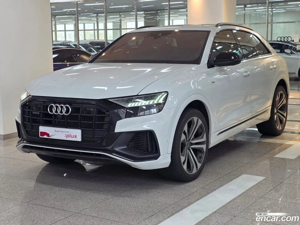 Audi Q8 (4M) 55 TFSI 2023 — фото 1, купить с доставкой в Москву