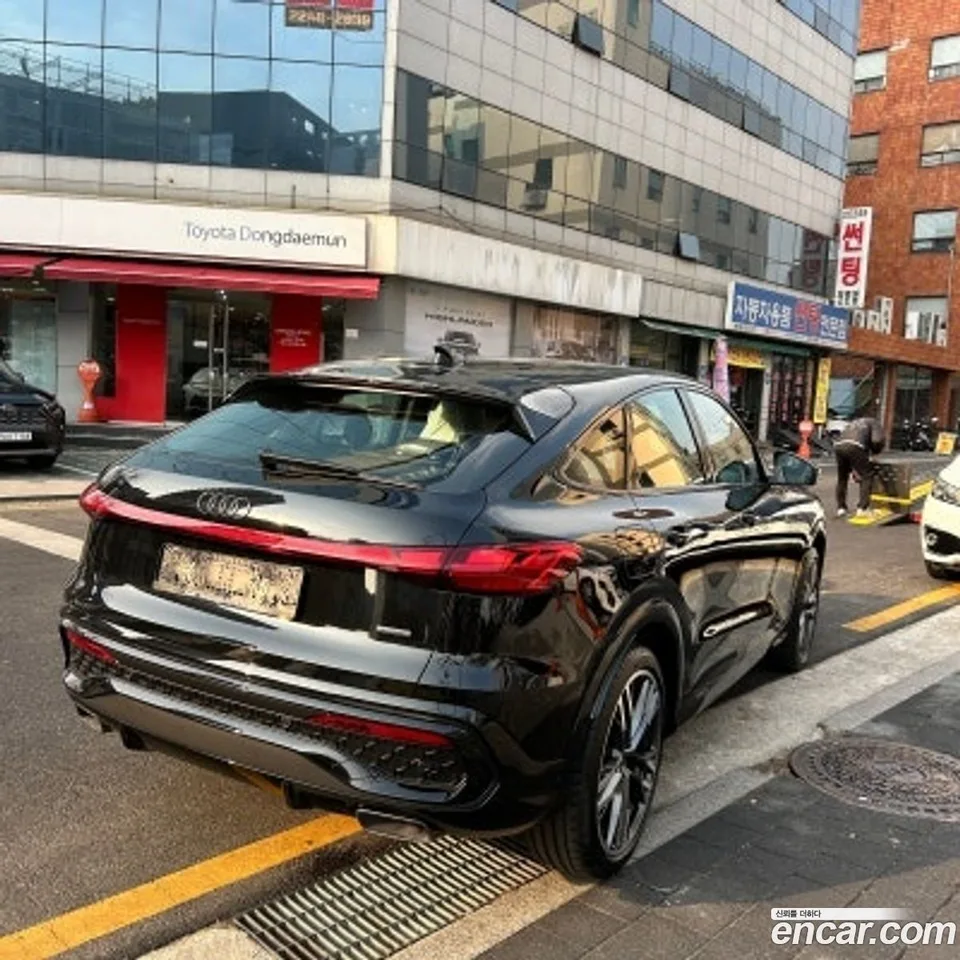 Audi Q5 (80A) 45 TFSI S Line 2025 — миниатюра 2