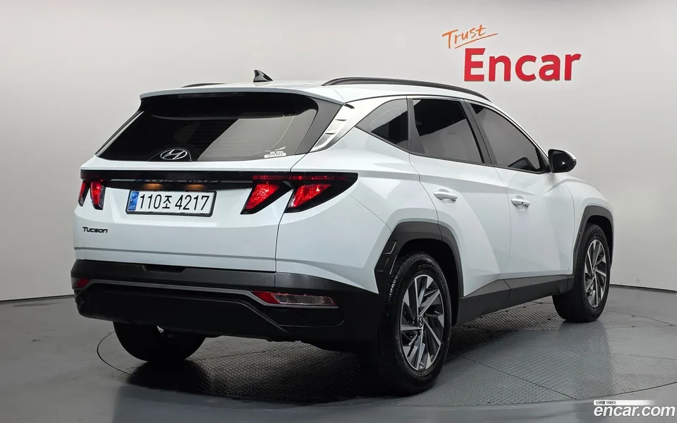 Hyundai Tucson Hybrid 2WD 2023 — миниатюра 2