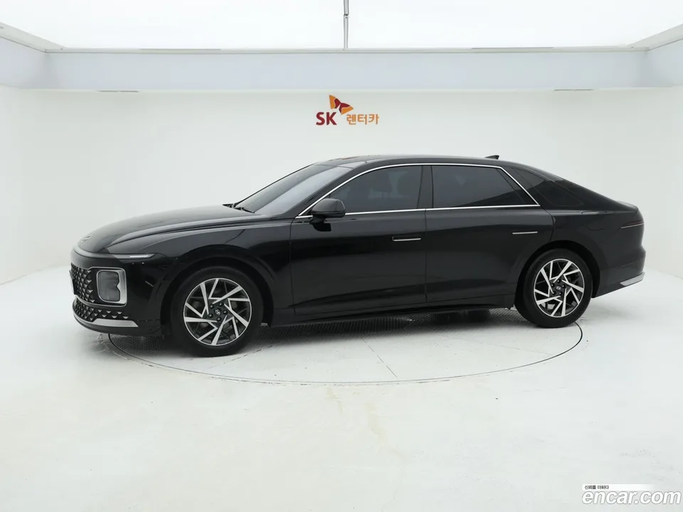Hyundai Grandeur 2.5 2WD 2023 — миниатюра 2