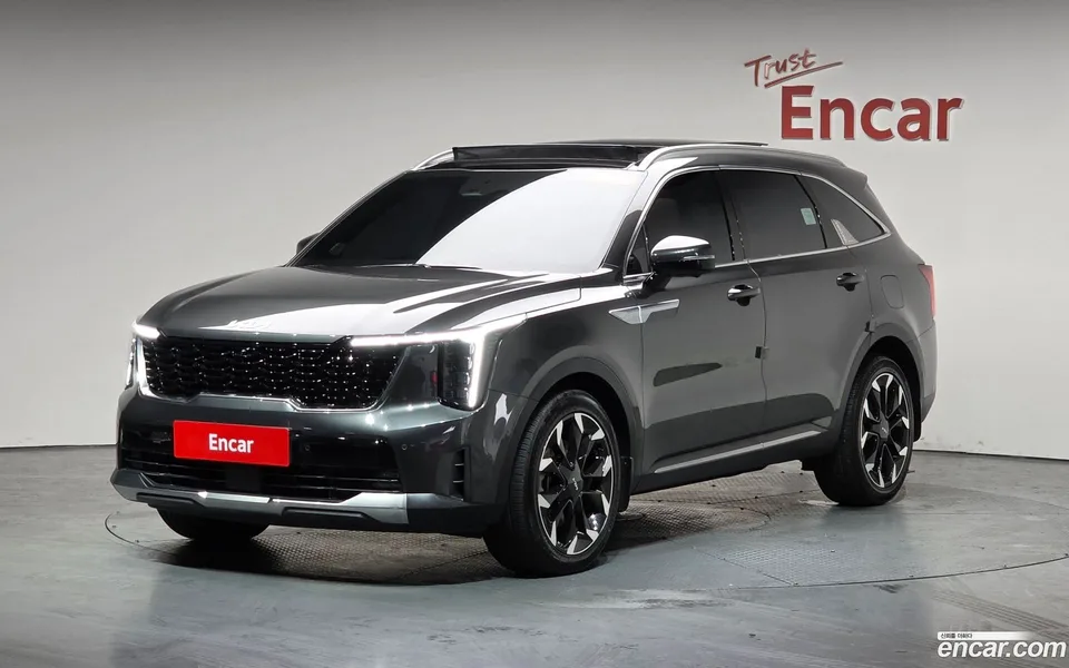 Kia Sorento 2.5T 4WD 2025 — фото 1, купить с доставкой в Москву