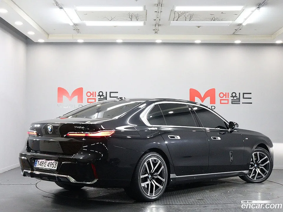 BMW 7 Series 740d xDrive M 2025 — миниатюра 3