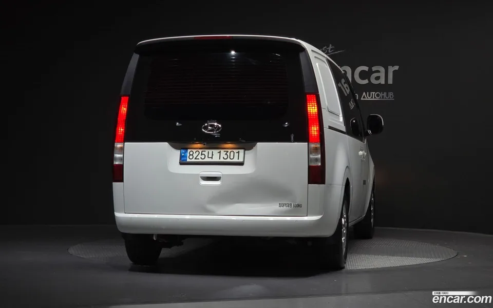Hyundai Staria 5 2022 — миниатюра 4
